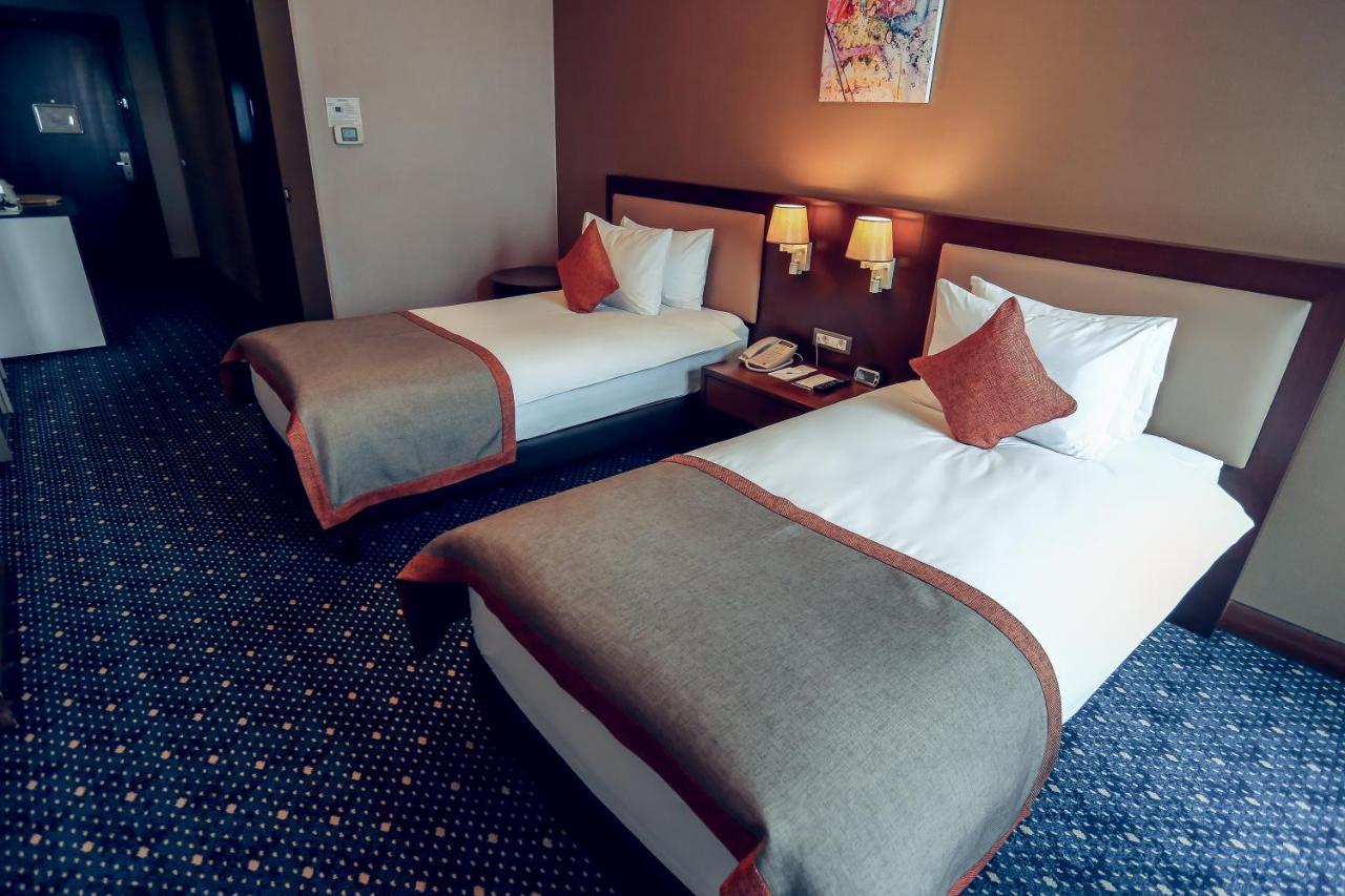 Parkside Hotel & Apartments Баку Экстерьер фото