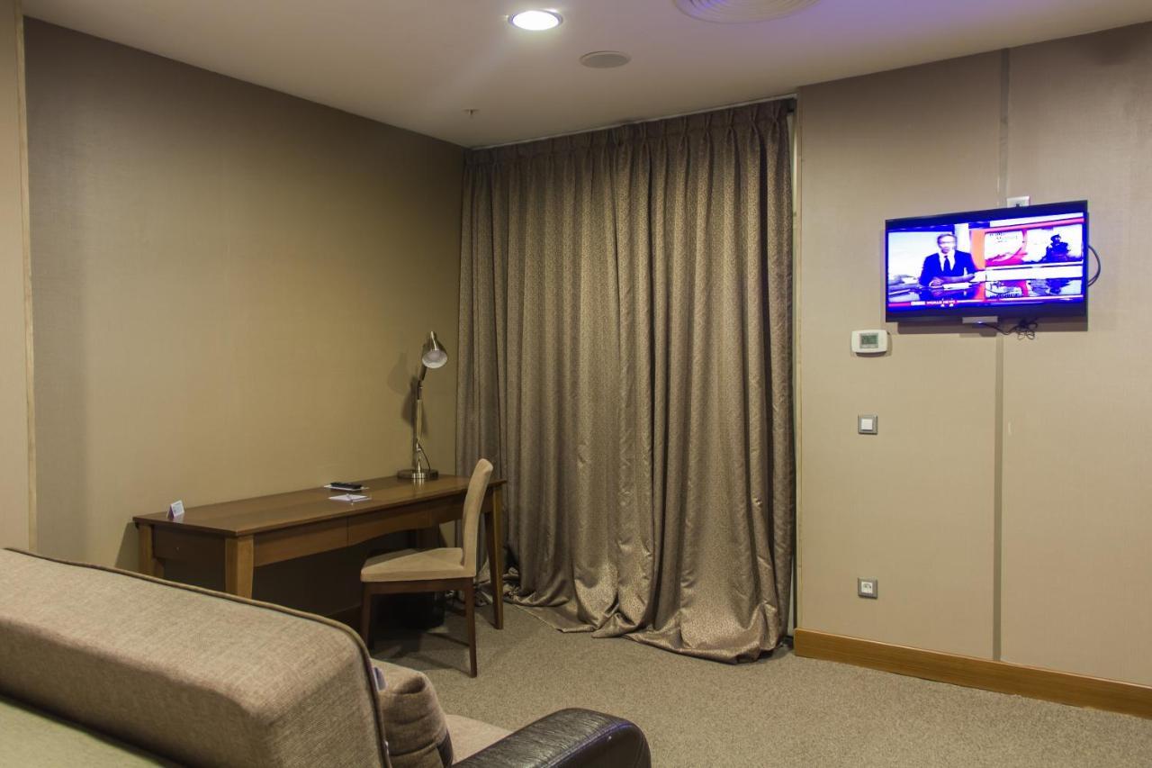 Parkside Hotel & Apartments Баку Экстерьер фото