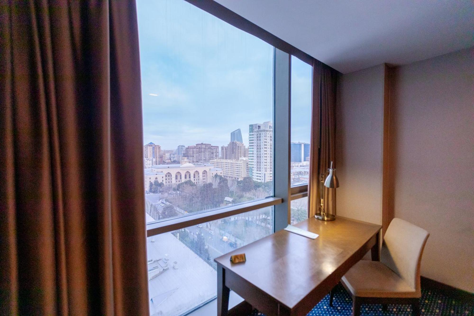 Parkside Hotel & Apartments Баку Экстерьер фото
