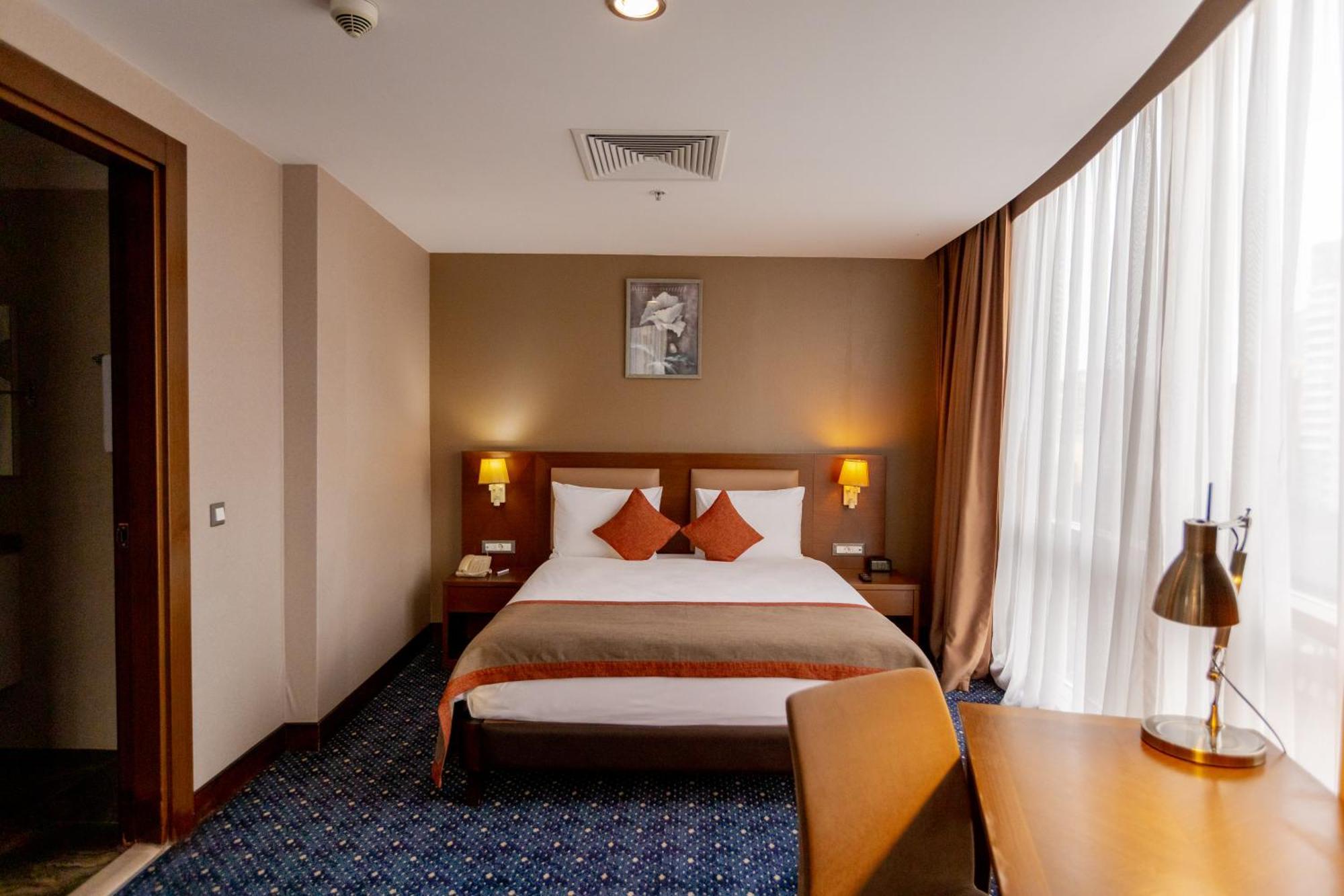 Parkside Hotel & Apartments Баку Экстерьер фото