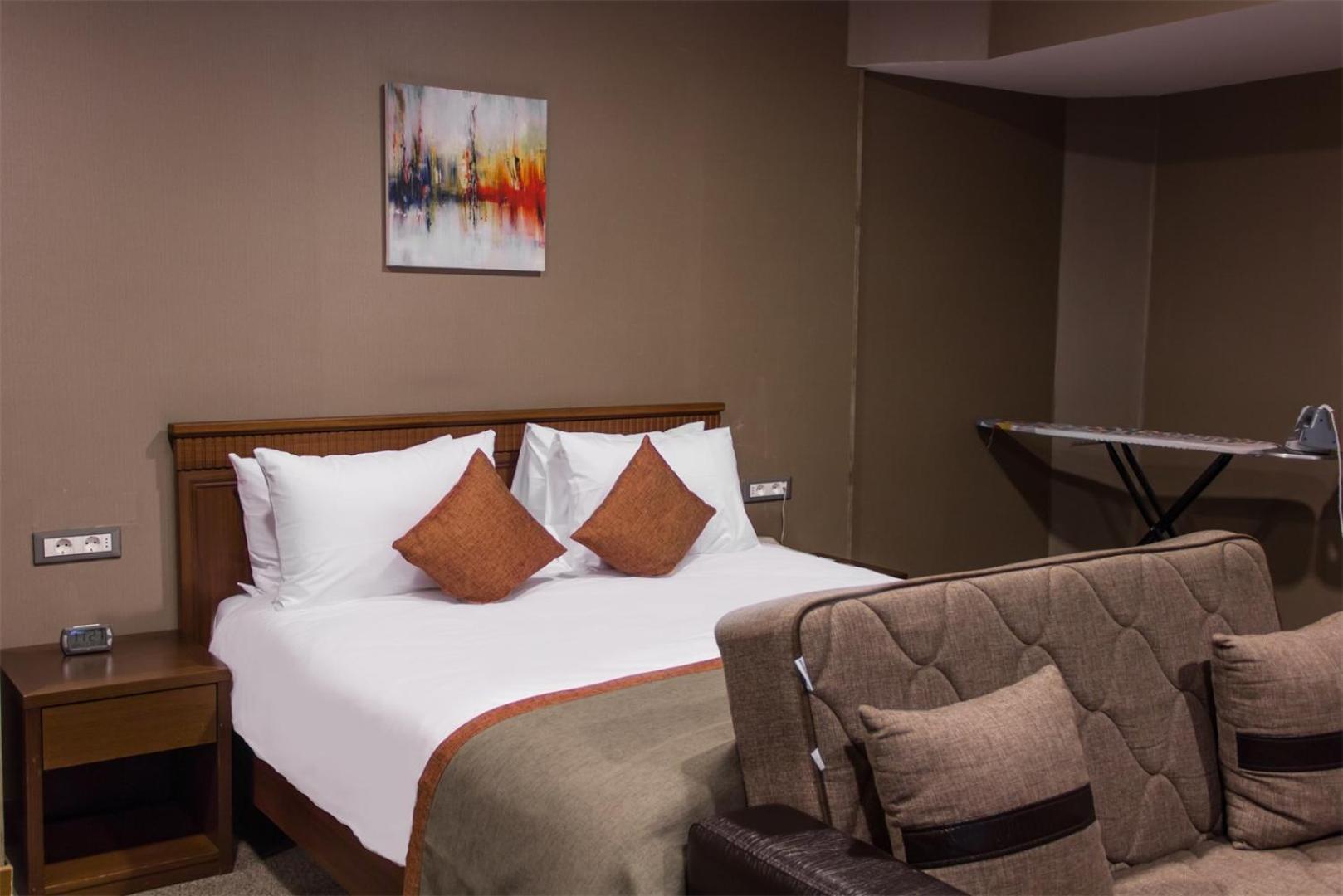 Parkside Hotel & Apartments Баку Экстерьер фото