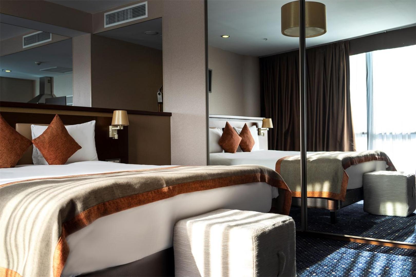 Parkside Hotel & Apartments Баку Экстерьер фото